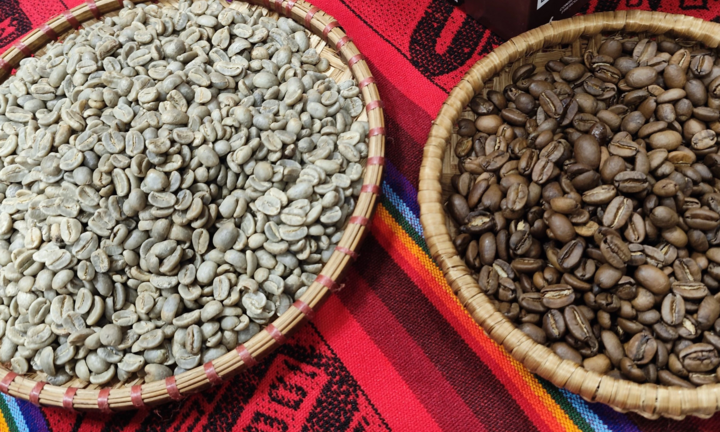 8 lô hàng bị báo cáo 'rút ruột' tại cảng Cát Lái