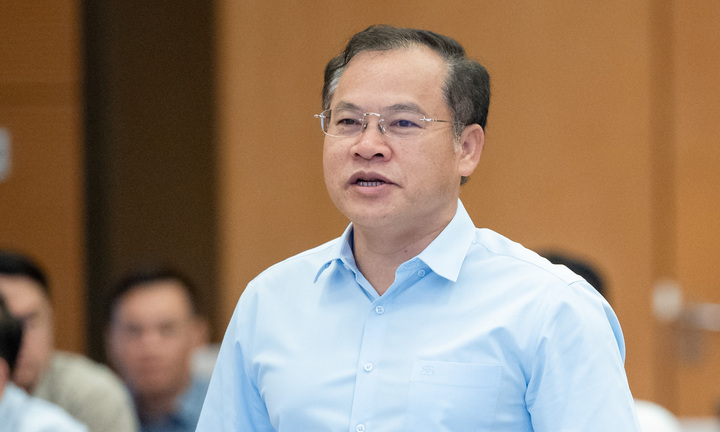 Bộ Công an: Tài xế phải kiểm tra sức khỏe tâm thần khi bị trừ hết điểm trên giấy phép lái xe