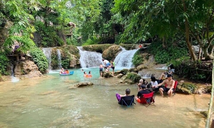 Thủy điện ở Hòa Bình xả lũ không thông báo khiến dân hoảng loạn