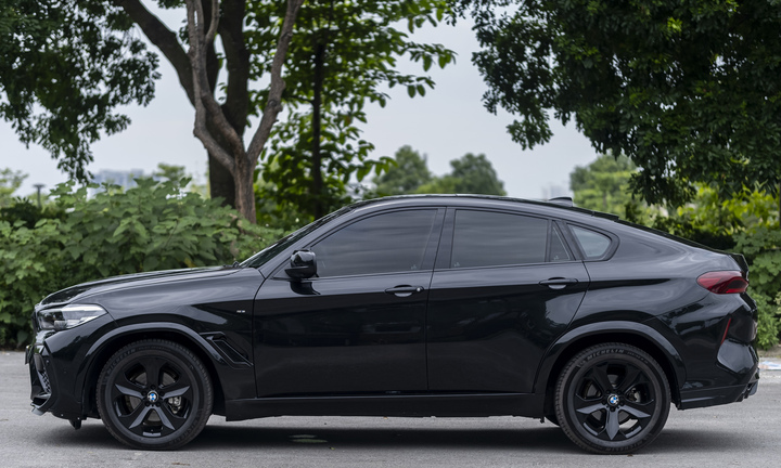 Đại gia Quảng Ninh vung tiền nâng BMW X6 2009 lên đời 2024