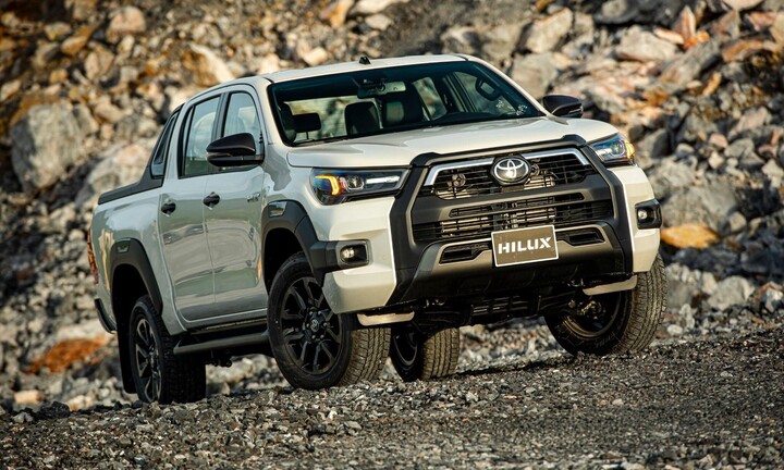 Toyota Hilux: khẳng định vị thế trong phân khúc bán tải Việt Nam