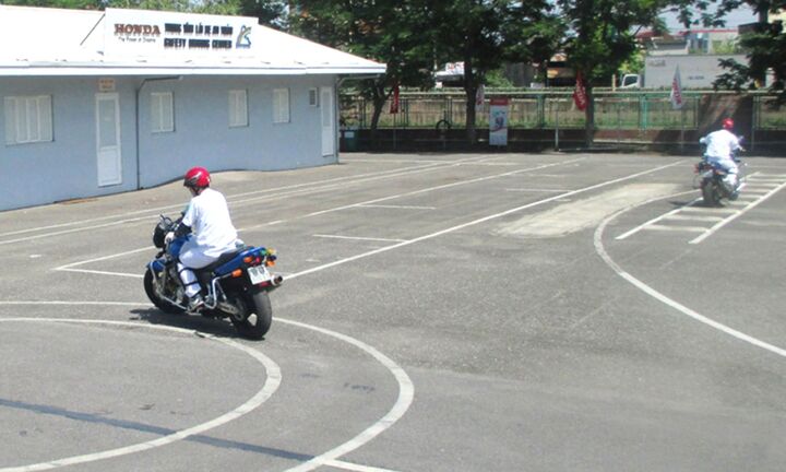 Bị giam bằng A1 thì có được thi bằng A2 không?