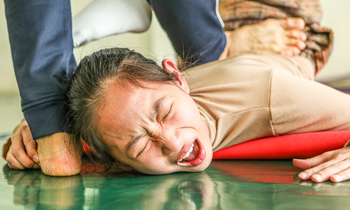 Hành trình khổ luyện cùng những giọt nước mắt của vũ công ballet nhí