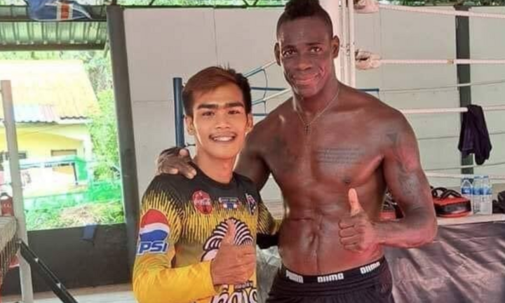 Balotelli sang Thái Lan học Muay Thái