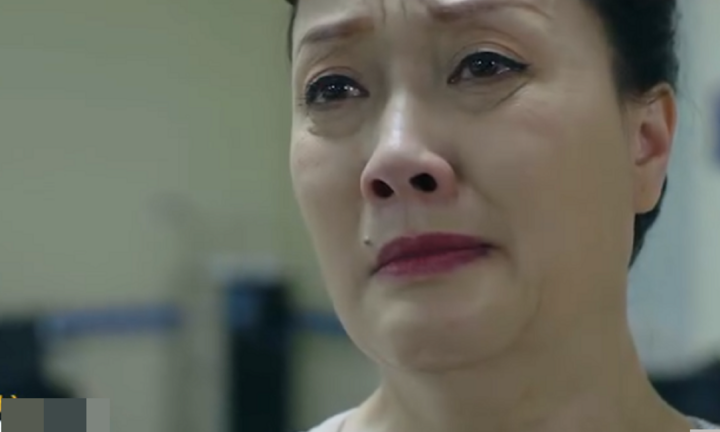 Nghệ sĩ Vân Dung: Mọi người xem phim đừng chửi tôi, tội tôi lắm