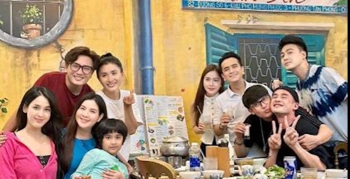 Hùng Thuận giới thiệu bạn gái mới với dàn diễn viên 'Cổng mặt trời'