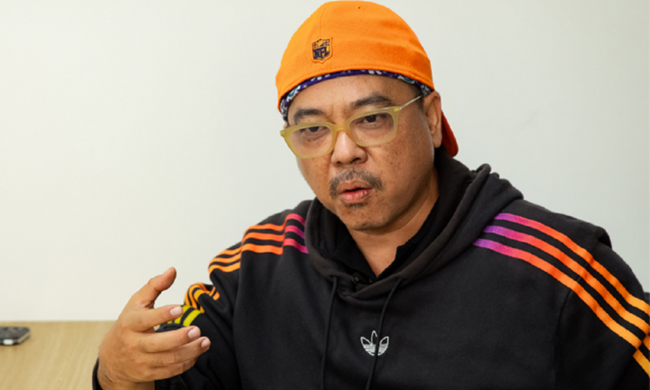 Cú ngã ngựa gây sốc của đạo diễn phim 