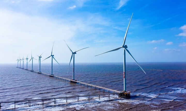 Việt Nam cần thêm 56 GW điện tái tạo để đạt mức trung hòa khí hậu năm 2050