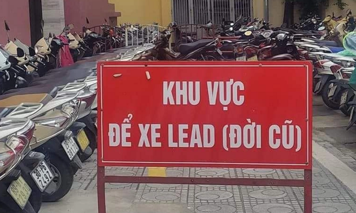 Vì sao bãi giữ xe máy chia khu vực riêng cho Honda Lead?