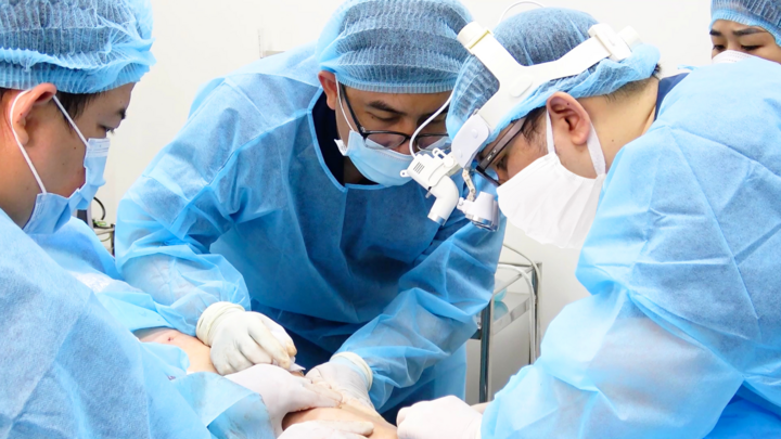 Ưu điểm của EVLA SafeClean trong điều trị suy giãn tĩnh mạch