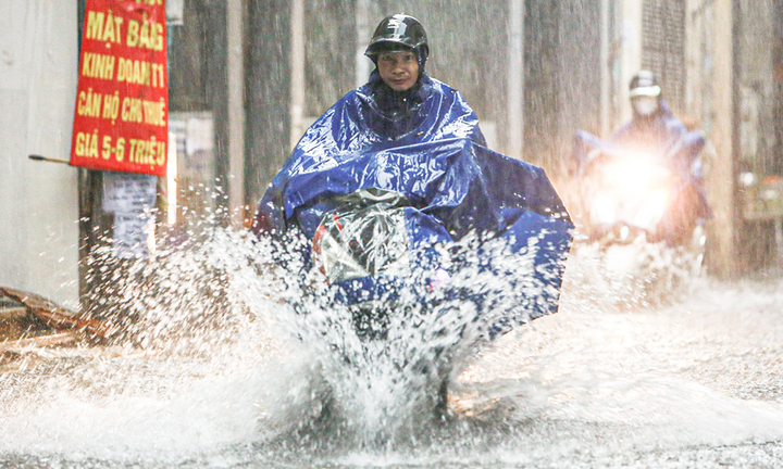 Dự báo thời tiết ngày mai 22/6: Nắng nóng dịu dần, Bắc Bộ nhiều nơi mưa dông