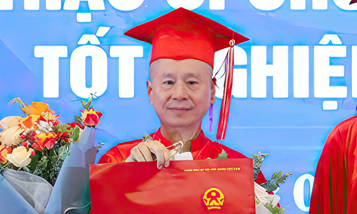 Bằng tiến sĩ của ông Thích Chân Quang: Chuyên gia nói bất thường, người hướng dẫn nói bình thường