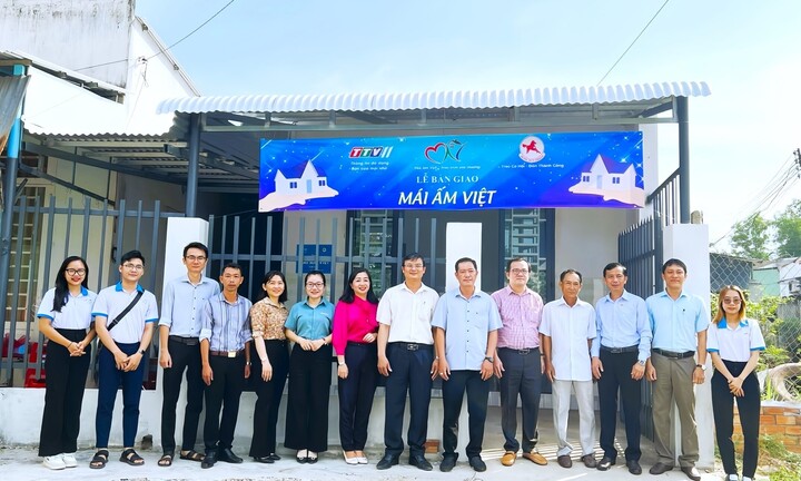 Tập đoàn Hùng Duy trao tặng nhà ở cho các hộ khó khăn tại Tây Ninh