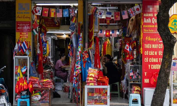 Những mặt bằng kinh doanh siêu nhỏ, siêu đắt ngự trên đất vàng Hà Nội