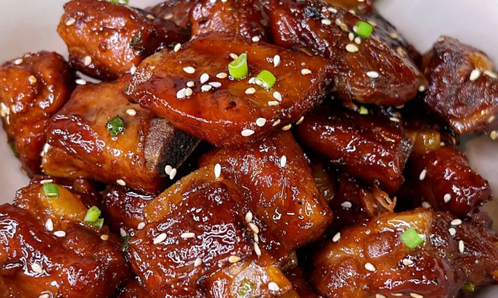 Cách làm sườn xào chua ngọt kiểu Việt Nam, Hàn Quốc, Trung Quốc