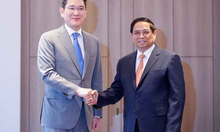 Thủ tướng tiếp Chủ tịch Samsung, hướng tới đột phá trong các hợp tác mới