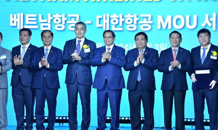 Vietnam Airlines ghi dấu cột mốc 30 năm đường bay Việt Nam - Hàn Quốc 