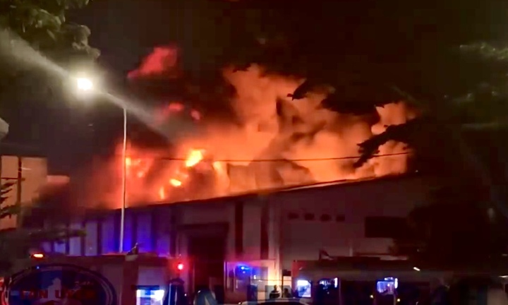 Điều tra nguyên nhân vụ cháy tại khu công nghiệp Nam Tân Uyên, Bình Dương