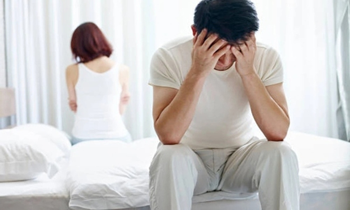 Sau 10 năm cưới, chồng viện cớ tôi từng sống thử với người cũ để né 'chuyện ấy'