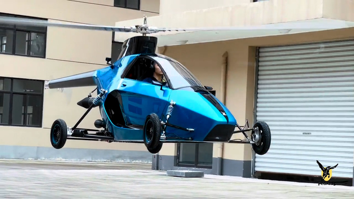 Ô tô lai trực thăng, chạy và bay trên phố 