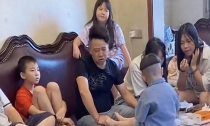 16 đứa cháu kéo đến nhà nghỉ hè 2 tháng, cậu phải trả số tiền điện khổng lồ 