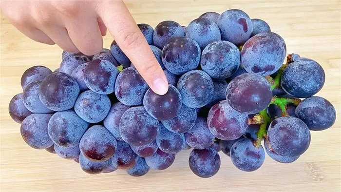 Rửa nho theo cách này khác gì rước ký sinh trùng vào bụng