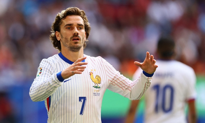 Đội tuyển Pháp lộ bài đá 11m trước bán kết gặp Tây Ban Nha