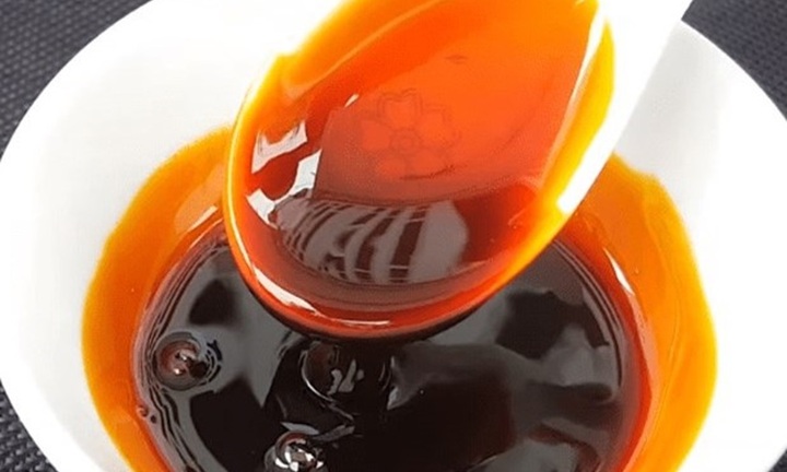 Cách làm nước màu cho món kho thêm đậm vị