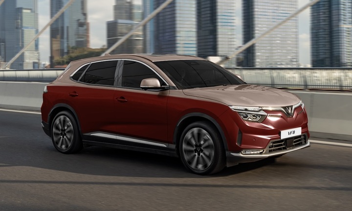 VF 8 Lux chính thức ra mắt: Nâng cấp thế nào so với phiên bản cũ?