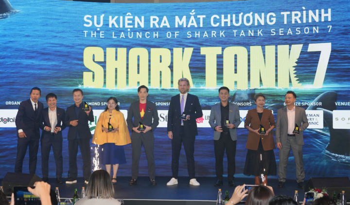 Shark Tank mùa 7 ra mắt, quy tụ dàn ‘cá mập’ muốn đổ tiền vào ẩm thực, hóa phẩm