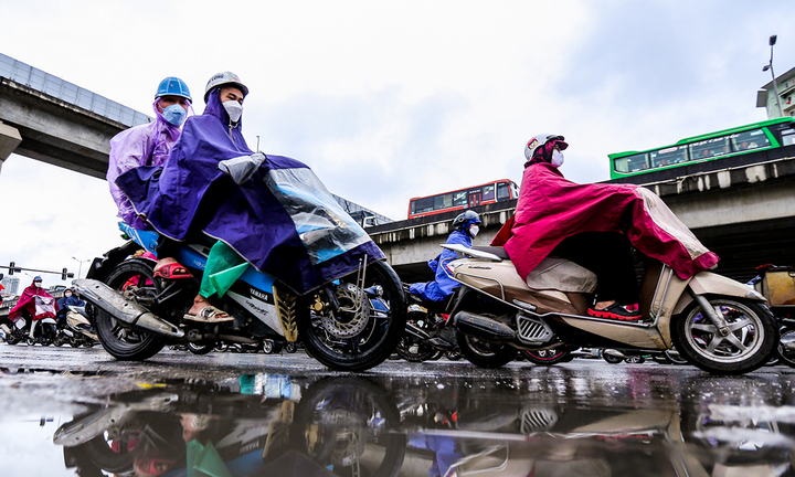 Dự báo thời tiết ngày 17/7: Mưa lớn giảm dần ở đồng bằng Bắc Bộ và Bắc Trung Bộ