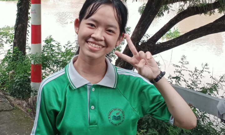 Nữ sinh Đồng Tháp 10 điểm Văn, từng đạt giải ba học sinh giỏi tỉnh môn tiếng Anh
