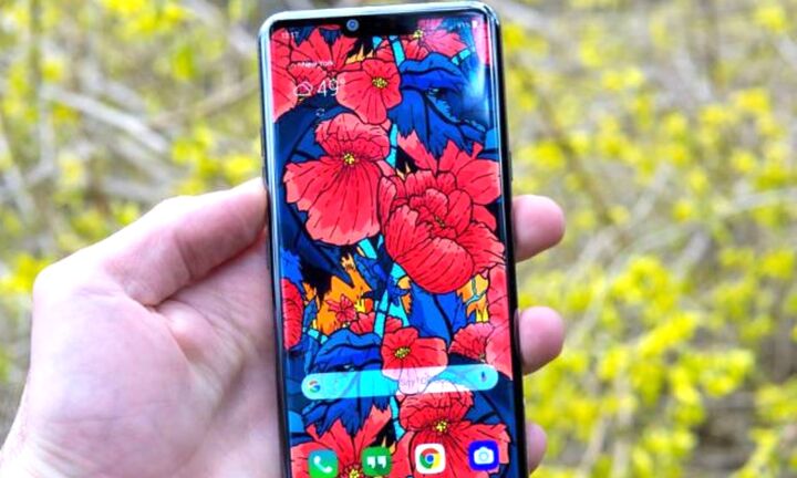 Đà Nẵng sẽ hỗ trợ 2 triệu đồng cho hộ nghèo mua điện thoại thông minh