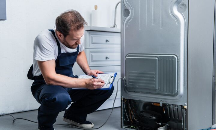 Bộ phận đặc biệt ở phía sau tủ lạnh nửa năm nên làm sạch một lần