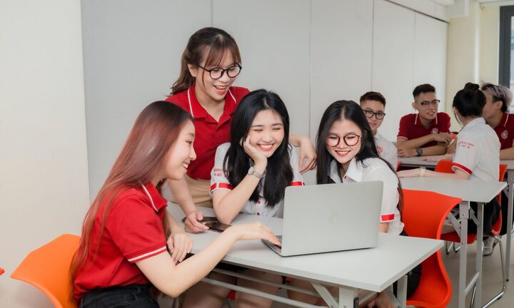 Hơn 8 điểm/môn có thể xét tuyển vào trường Đại học Ngoại thương