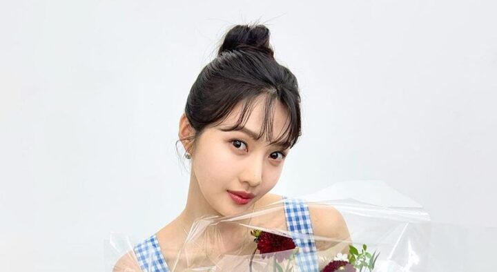 Ngày hè búi tóc thanh lịch chuẩn Hàn