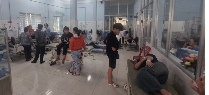 Hơn 60 công nhân ở Bình Phước nhập viện, nghi ngộ độc thực phẩm