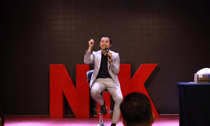 Lượng học viên sụt giảm, công ty bán khóa học làm giàu lỗ nặng