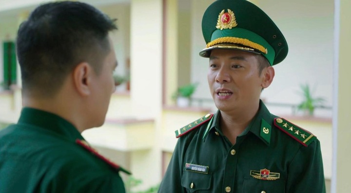 Ba nam diễn viên quen thuộc trên phim truyền hình là công an thật ngoài đời