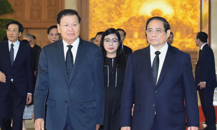 Thủ tướng Phạm Minh Chính tiếp Tổng Bí thư, Chủ tịch nước Lào