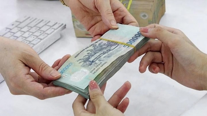 Vì sao tất toán khoản vay trước hạn lại bị phạt?