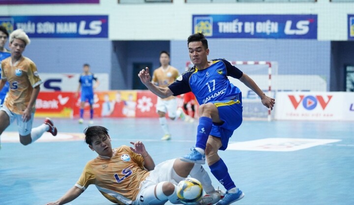 Trực tiếp Futsal HDBank VĐQG 2024: Tân Hiệp Hưng TP.HCM vs Sahako