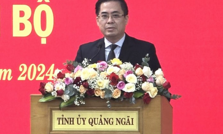 Thứ trưởng Bộ Khoa học và Công nghệ giữ chức Phó Bí thư Quảng Ngãi