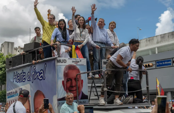 Mỹ công nhận đối thủ của Tổng thống Venezuela là người thắng cử