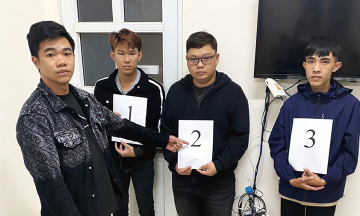 Bắt nhóm lừa bán tiền giả qua mạng xã hội, chiếm đoạt hơn 6 tỷ đồng