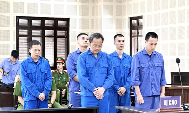 Tuyên án 5 cựu cán bộ công an bắt giữ người trái pháp luật, chiếm đoạt tài sản