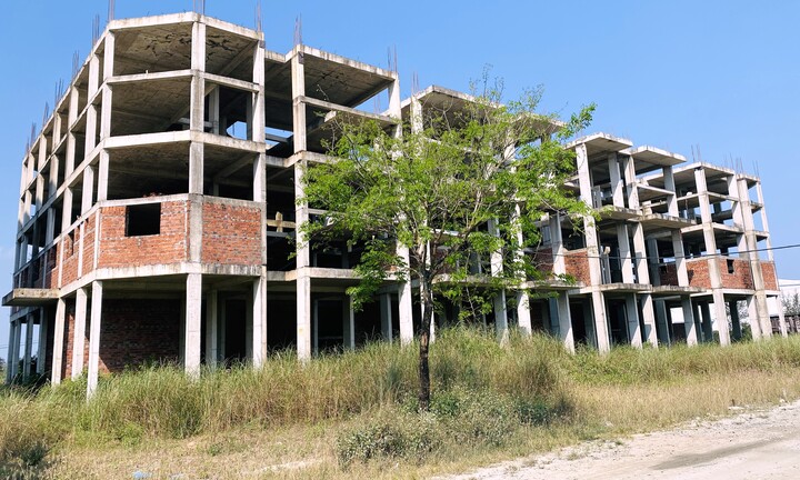 Đang bị điều tra, chủ đầu tư xin gia hạn tiến độ dự án nhà ở vướng loạt sai phạm