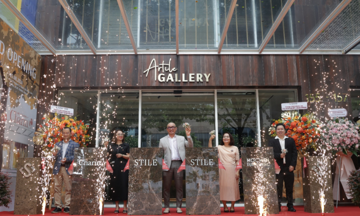 STILE khai trương không gian mới trưng bày trang trí bề mặt đậm chất Ý