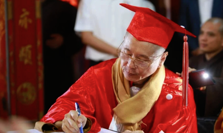Ông Thích Chân Quang chưa có bằng tốt nghiệp cấp 3, Đại học Hà Nội nói gì?