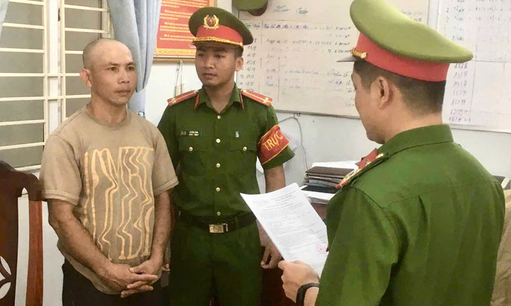 Bắt kẻ dùng clip nóng đe dọa khiến người tình 20 tuổi tự vẫn